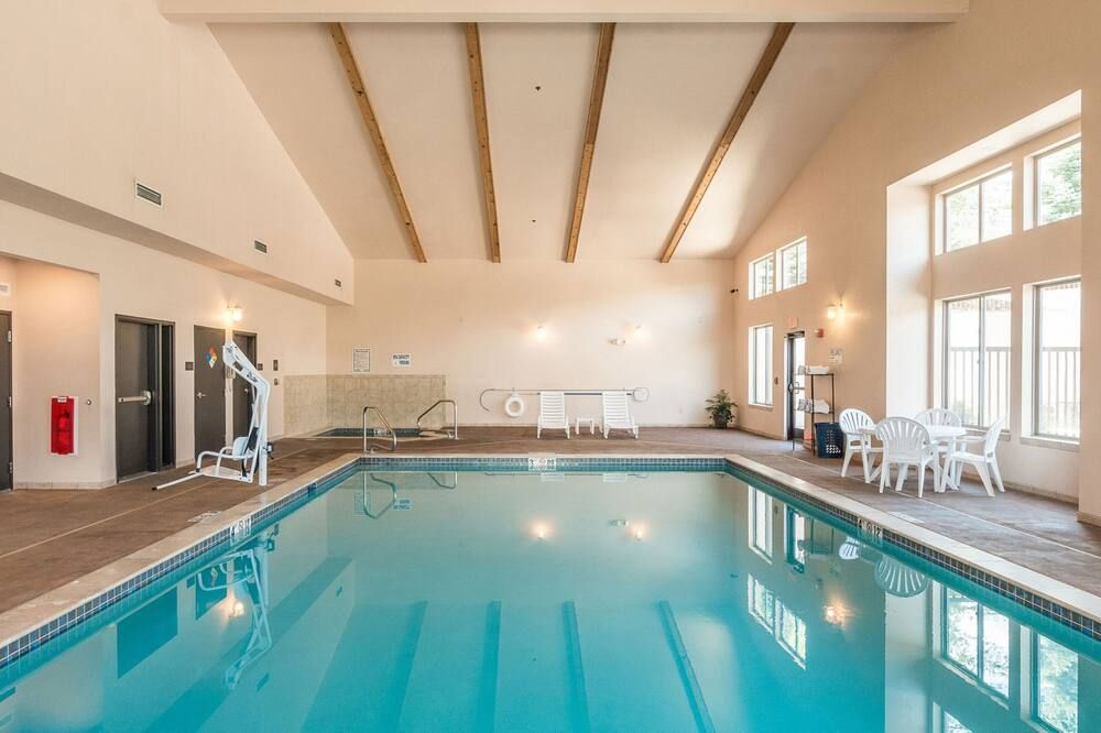 Magnuson Grand Pikes Peak - Manitou Springs - Piscina