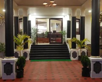 Maximunnar T&U Leisure Hotel - Munnar - Lobby