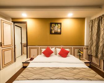 Hotel City Point - Mumbai - Schlafzimmer