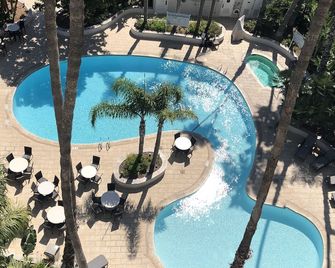 Hyatt Regency Newport Beach West - Newport Beach - Zwembad