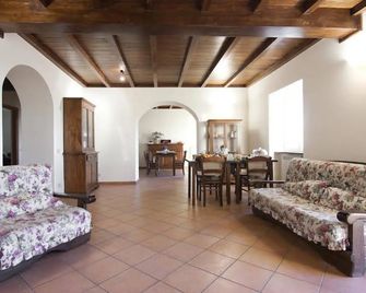 Merumalia Wine Resort - פרסקאטי - סלון