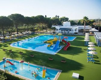 Color Dolmen Family Village - Minervino di Lecce - Pool