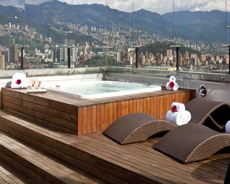 Tequendama Hotel Medellín - Μεδεγίν - Βεράντα