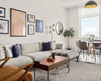 City Views - Lifestyle Loft - Zuni Lofts - Denver - Living room