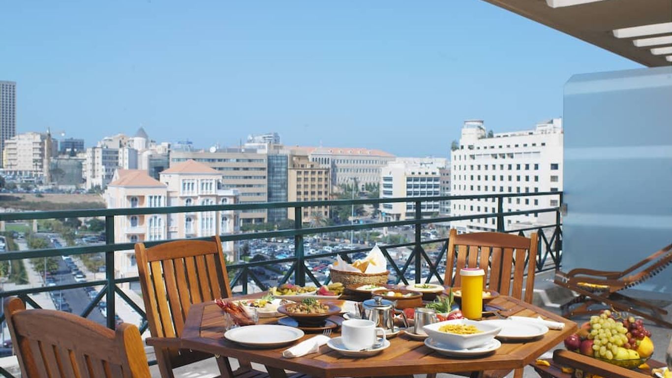 فندق المركزية مونرو سويتس