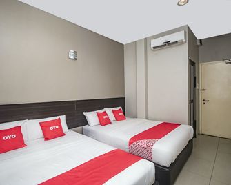 Hotel O Nice Stay Three Six Five Services - Sibu - Camera da letto