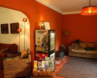 Cascais Dream Stay Guest House - Cascais - Huiskamer