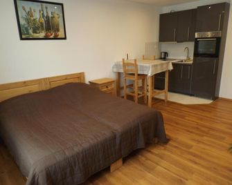 Ferienwohnung Gittersee - דרזדן - חדר שינה