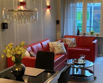 Good Time Apartments - Warsaw Zgoda - Warsaw - Living room