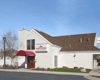 Hawthorn Suites by Wyndham Fort Wayne - Fort Wayne - Building