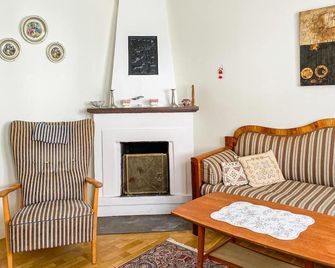 Lovely Home In Visby With Wifi - Visby - Living room