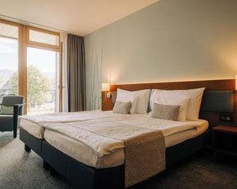 Deltapark Vitalresort - Spiez - Bedroom