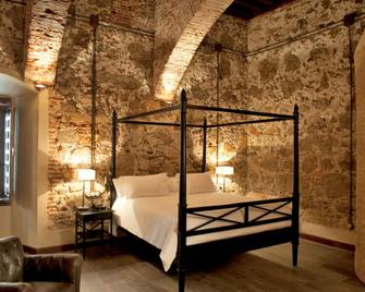 Palacio Carvajal Girón - Plasencia - Schlafzimmer