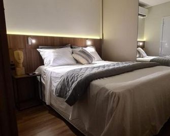 Conforto e sofisticação à 500m da Vila Germânica - Blumenau - Quarto