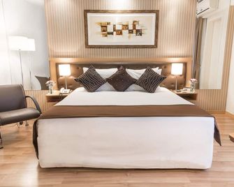 ساميت هوتل موناكو - غوارولهوس - غرفة نوم