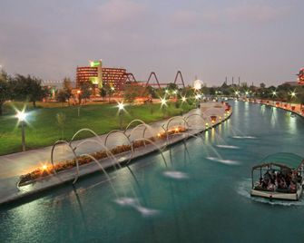 Holiday Inn Monterrey-Parque Fundidora By IHG - מונטרי - בריכה