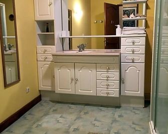 Les Chambres D'hotes De L'ecurie Goupil - Toul - Keuken