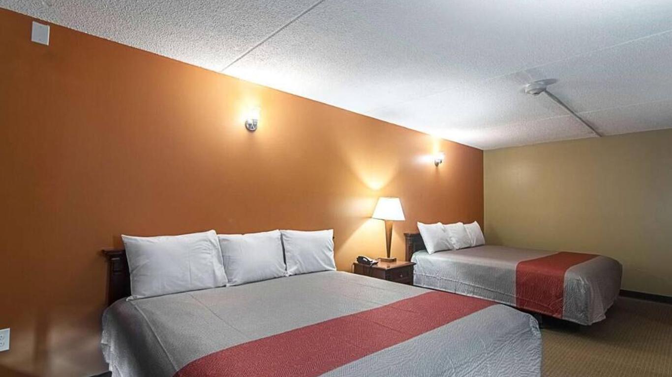 Lonestar Inn & Suites