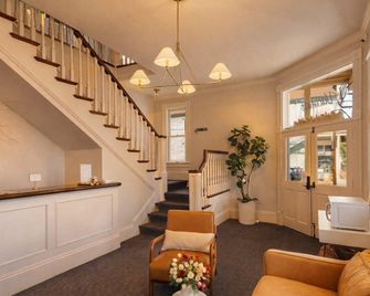 The Continental Inn - Tomales - Bedroom