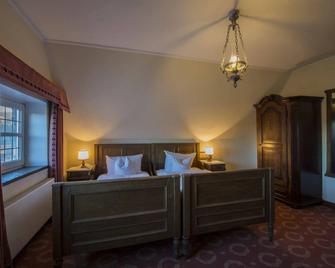 Burghotel Haselünne - Haselünne - Schlafzimmer