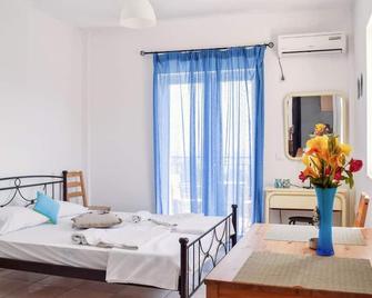 Ostria's House - Skala - Bedroom