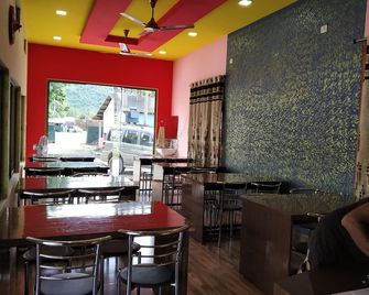 Bagori Resort - Golāghāt - Restaurante