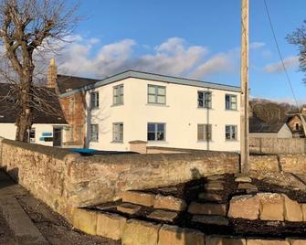 The old post office - Golspie - Building