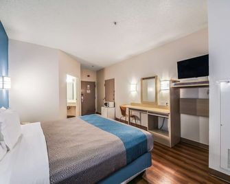 Motel 6 New Braunfels - New Braunfels - Bedroom