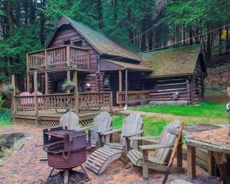 Streamside Log Cabin Cherry Springs Stargazing - Coudersport - Patio