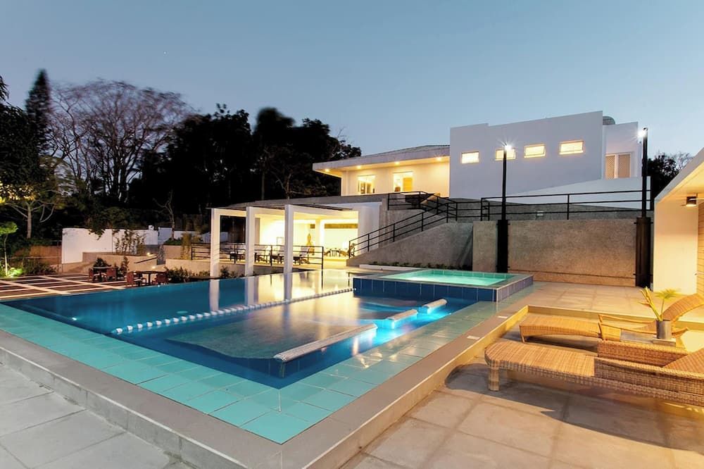 تي هاوس تاجايتاي - تاجايتاى - حوض السباحة