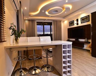 Entebbe Stay Apart-Hotel - Ентеббе - Їдальня