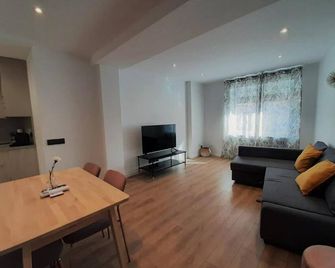 Apartamentos Celestina by gaiarooms - Salamanca - Sala de estar