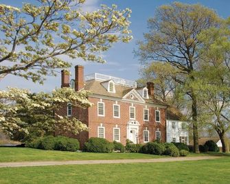 The Lodge at Great Oak Landing - Chestertown - Building