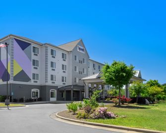 Spark by Hilton Homewood Birmingham - Birmingham - Building