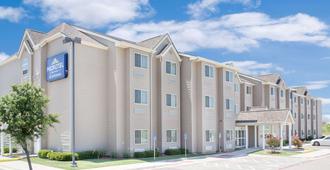 Microtel Inn & Suites by Wyndham San Angelo - San Angelo