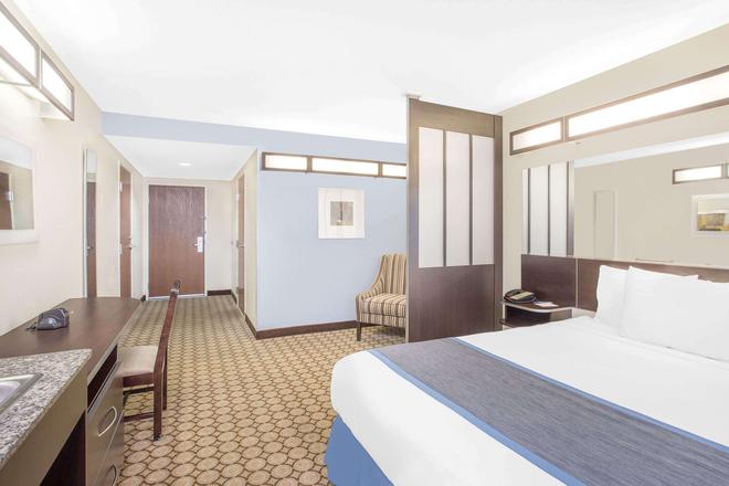 Microtel Inn Suites By Wyndham San Angelo 61 8 5 San