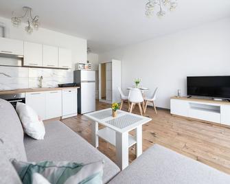 Sun Apartments, Sun & Snow - Ustronie Morskie - Living room
