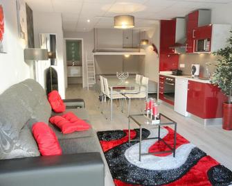 Equinaturi - Naturi Open Space - Santo Tirso - Salon