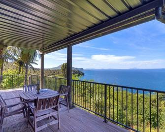 Oreti Village Resort - Taupo - Balkon