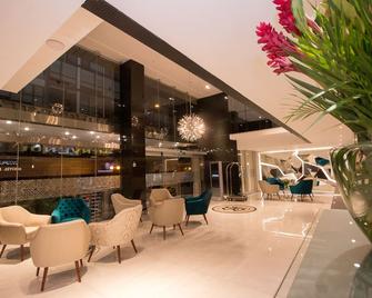 Hotel Britania Crystal Collection - Lima - Lobby