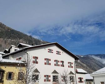 Hotel Ansitz Kandelburg - Mühlbach - Gebäude