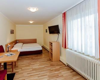 Hotel Denk Bed & Breakfast - Vorchdorf - Спальня
