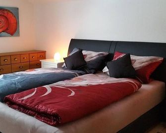 Ferienwohnung Sonnenblume - Halblech - Schlafzimmer