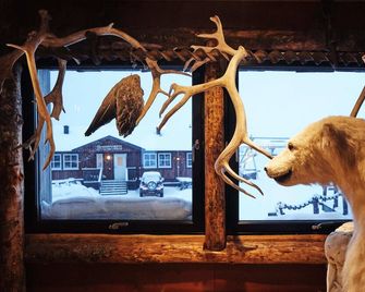 Mary-Ann's Polarrigg - Longyearbyen