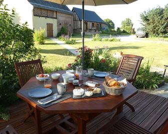 L'etape Normande - Montroty - Patio