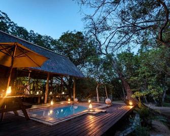 Avoca Private Bushcamp - Tanda Tula - Piscina