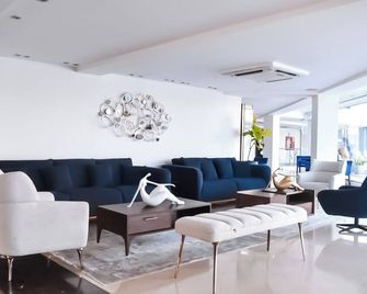 Tibisay Hotel Boutique Margarita - פורלאמאר - טרקלין