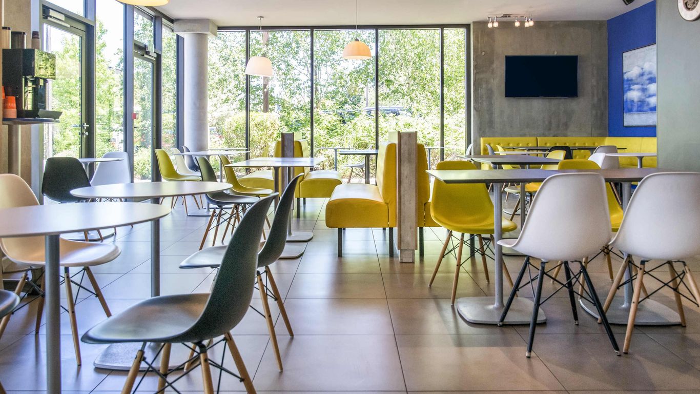 阿爾尚日內瓦堡宜必思快捷酒店