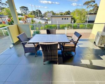 Phillip Island Towers - Cowes - Balcony