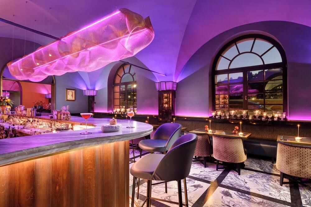 هوتل باليستري